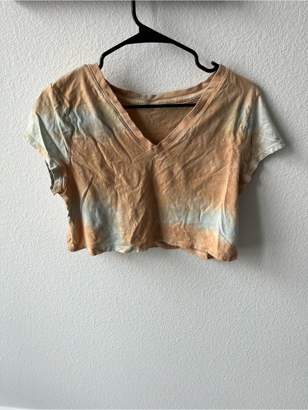 Peach & white tie-dye crop top tee v neck T shirt, size Large L